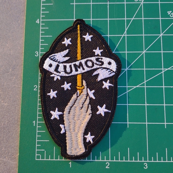 2/$10 Wand Lumos Embroidered Patch - Picture 1 of 3